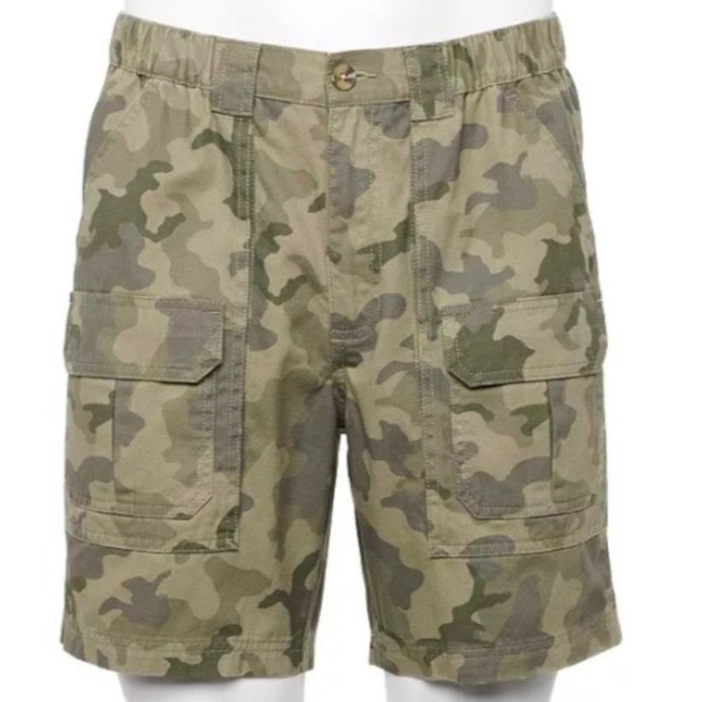 Mens Croft and Barrow NWT 7.5" Elastic Side Cargo Shorts Olive Camo 44